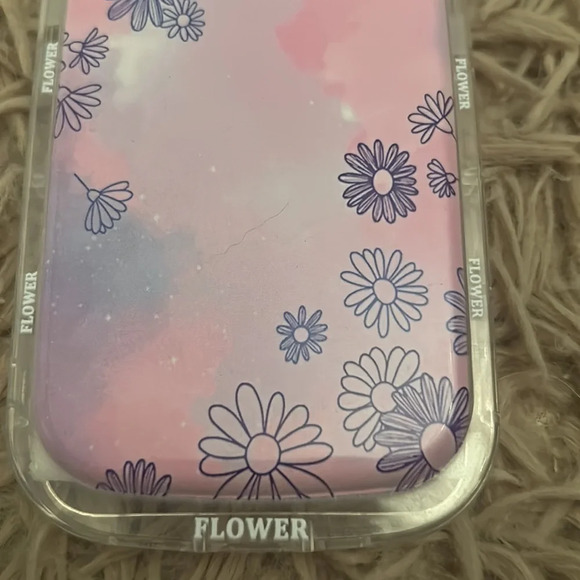 iPhone 13/14 Flower Phone Case - Picture 4 of 4